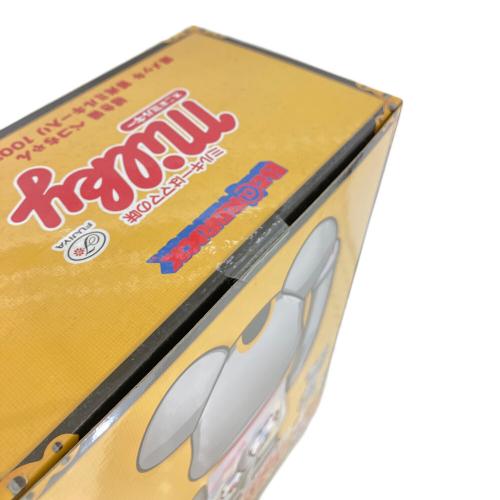 be@rbrick 白メッキ 蓄光ミルキー入り 100% & 400% 招き猫 ペコちゃん