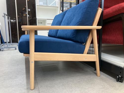 karimoku (カリモク) 2人掛けソファー ブルー×ナチュラル  WD43026449 ファブリック