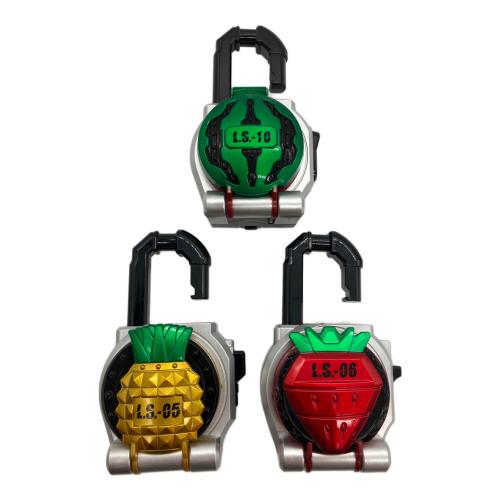 仮面ライダー鎧武(ガイム) (カメンライダーガイム) 仮面ライダー ロックシード 鎧武セット CSM