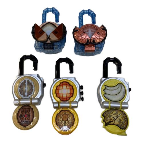 仮面ライダー鎧武(ガイム) (カメンライダーガイム) 仮面ライダー ロックシード チームバロンセット CSM