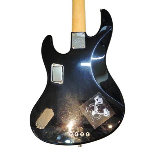 ESP (イーエスピー) エレキベース @ Π AMAZE-AS ストレート ボリュームガリ若干有 動作確認済み S1004302