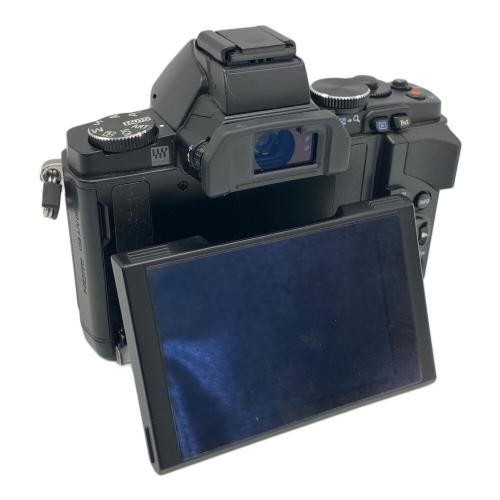 OLYMPUS (オリンパス) ミラーレス一眼カメラ OM-D E-M5