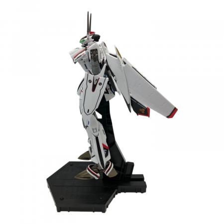 BANDAI (バンダイ) マクロスF VF.25F スーパーメサイアバルキリー