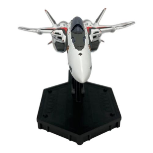 BANDAI (バンダイ) マクロスF VF.25F スーパーメサイアバルキリー（早乙女アルト機）リバイバルVer DX超合金 プラモデル