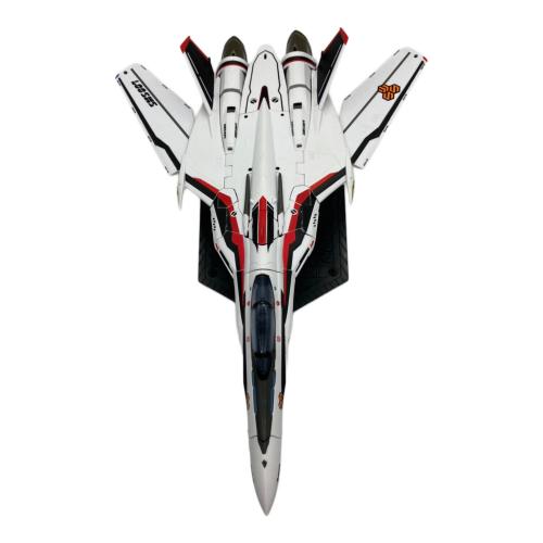 BANDAI (バンダイ) マクロスF VF.25F スーパーメサイアバルキリー（早乙女アルト機）リバイバルVer DX超合金 プラモデル
