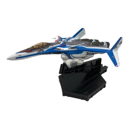 BANDAI (バンダイ) VF-31J DX超合金 マクロス  ジークフリード ハヤテ・インメルマン機 プラモデル