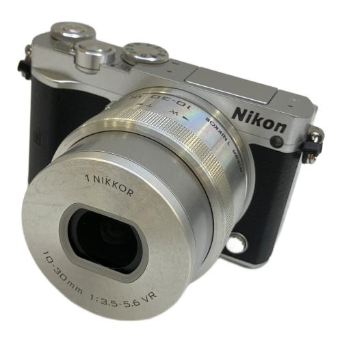 Nikon (ニコン) ミラーレス一眼カメラ Nikon 1 J5
