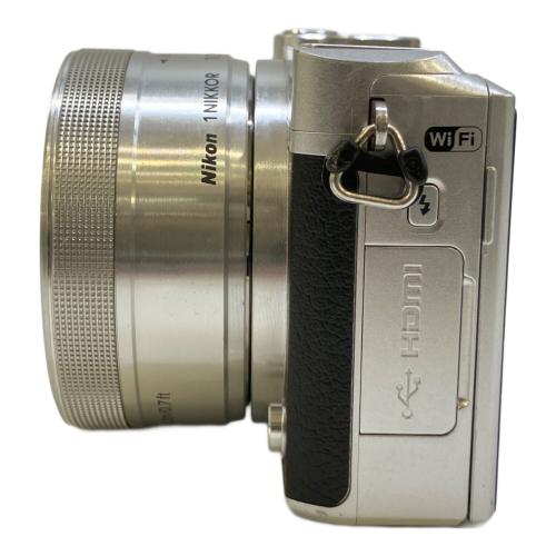 Nikon (ニコン) ミラーレス一眼カメラ Nikon 1 J5