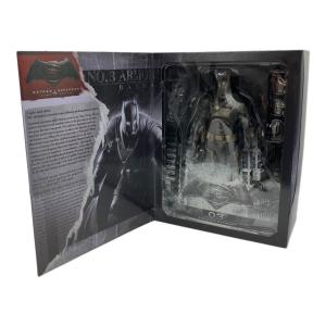 BATMAN V SUPERMAN アーマードバットマン NO.3 フィギュア プレイアーツ改