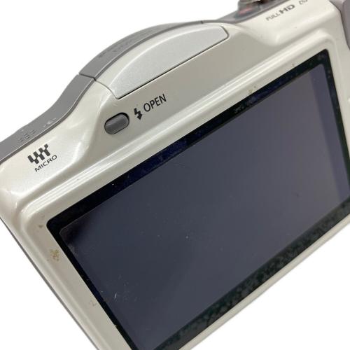 Panasonic (パナソニック) ミラーレス一眼カメラ DMC-GF3