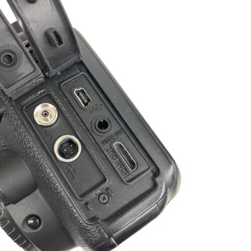 CANON (キヤノン) 一眼レフカメラ EOS50D ダブルズームキット