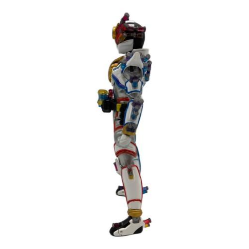 仮面ライダービルド (カメンライダービルド) 仮面ライダービルド ジーニアスフォーム 仮面ライダー S.H.Figuarts