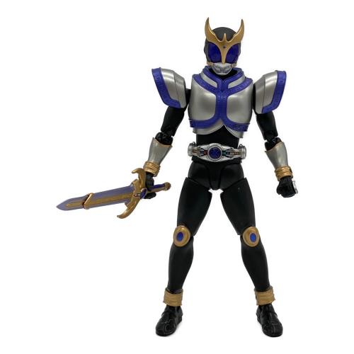 仮面ライダークウガ (カメンライダークウガ) 仮面ライダークウガ タイタンフォーム 仮面ライダー S.H.Figuarts