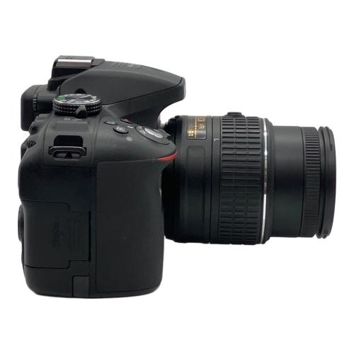 Nikon (ニコン) デジタル一眼レフカメラ D5300