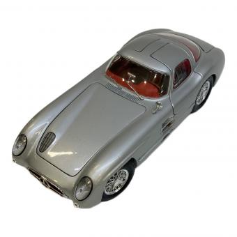 Maisto (マイスト) 1/18 メルセデス・ベンツ 300 SLR モデルカー