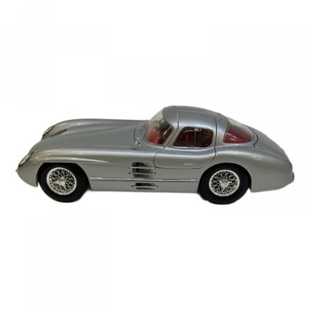 マイスト Maisto 1/18 Mercedes Benz 300S ベンツ Maisto (マイスト) 1/18 メルセデス・ベンツ 300 SLR モデルカー