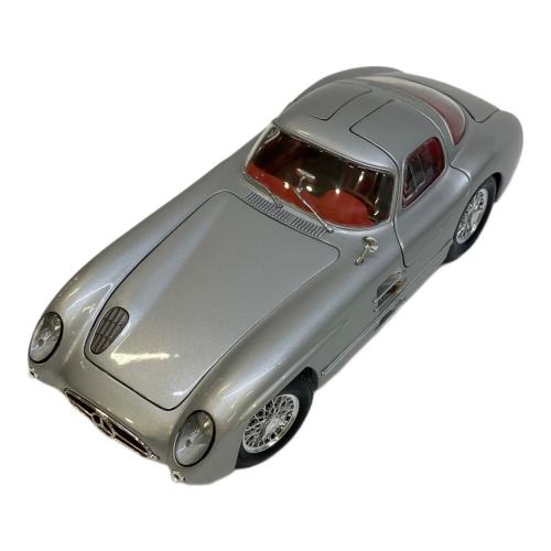 Maisto (マイスト) 1/18 メルセデス・ベンツ 300 SLR モデルカー