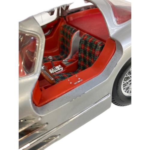 Maisto (マイスト) 1/18 メルセデス・ベンツ 300 SLR モデルカー