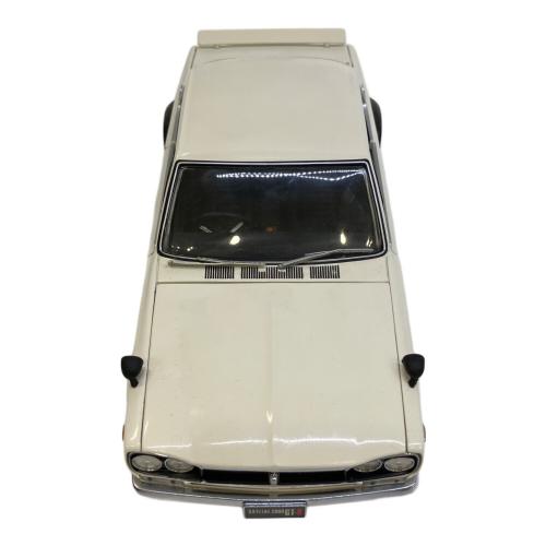 京商 (キョウショウ) 1/18日産 スカイライン 2000GT-R モデルカー