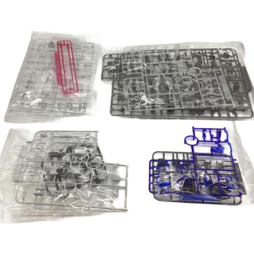 BANDAI (バンダイ) ガンプラ B賞 MG1/100 RX-78-2 ガンダムVer.3.0 ソリッドクリア/リバース