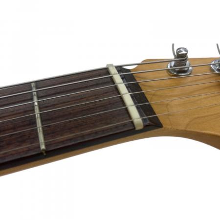 FENDER JAPAN (フェンダージャパン) エレキギター @ ロッド締め方向