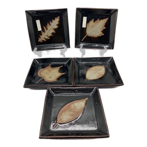 唐津焼 (カラツヤキ) 銘々皿 中里太郎右衛門