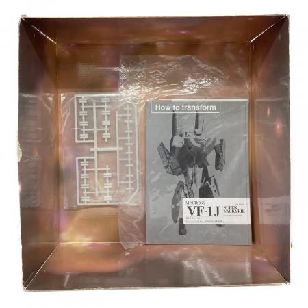 K*i様 超時空要塞マクロス　1/55　バルキリーミリア機ＶＦ-１J ほぼ未使用 Amazon | ハセガワ 超時空要塞マクロス VF-1J スーパーバトロイド