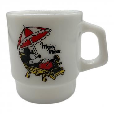 ファイヤーキング売り切れました。 Fire-king デッドストック美品のDハンドルマグホワイトが入荷