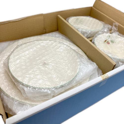 Wedgwood (ウェッジウッド) カップ&プレートセット フェスティビティ ラズベリー 2Pセット