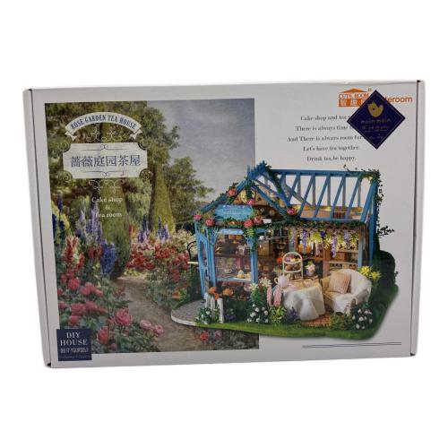 ミニチュアハウスキット ROSE GARDEN TEA HOUSE 未開封