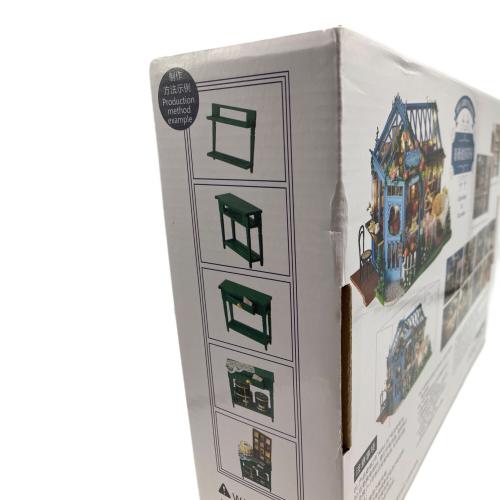 ミニチュアハウスキット ROSE GARDEN TEA HOUSE 未開封