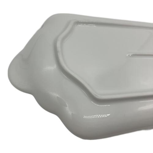 ROYAL COPENHAGEN (ロイヤル・コペンハーゲン) プレート ブルーパルメッテ