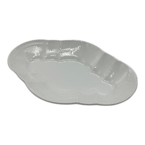 ROYAL COPENHAGEN (ロイヤル・コペンハーゲン) オーバルディッシュ ホワイトエレメンツ