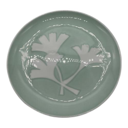 井上萬ニ 皿 青白磁公孫樹文皿