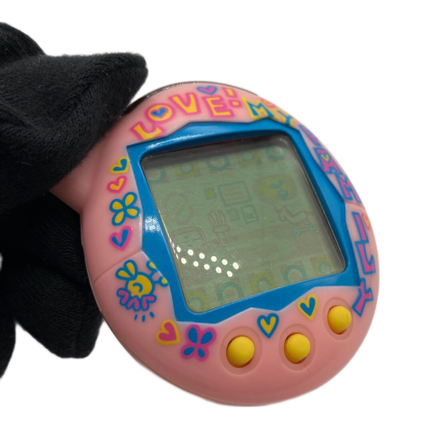 BANDAI (バンダイ) たまごっち いぇー！ ふぁみりーイロイロ