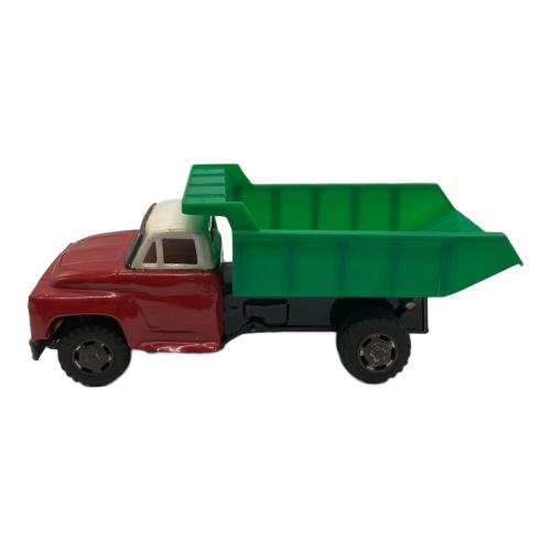 Ford (フォード) ダンプトラック @