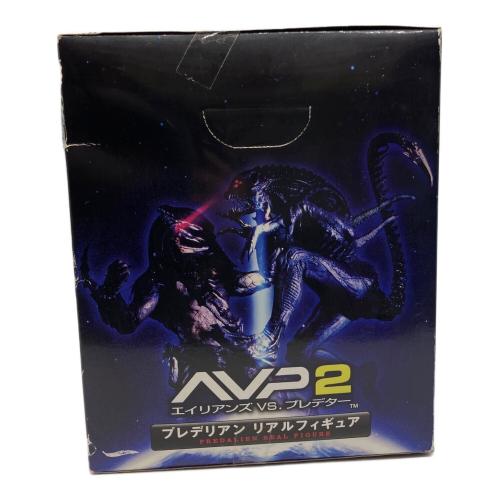 エイリアンVSプレデター2 プレデリアン リアルフィギュア（ブラック彩色） フィギュア