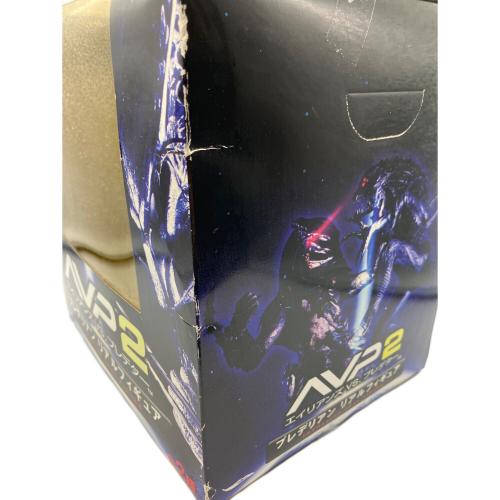 エイリアンVSプレデター2 プレデリアン リアルフィギュア（ブラック彩色） フィギュア