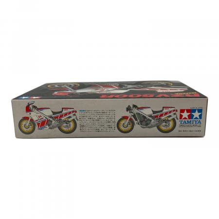 TAMIYA (タミヤ) 1/12 RZV500R｜トレファクONLINE