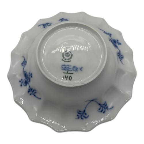 ROYAL COPENHAGEN (ロイヤル・コペンハーゲン) シェルディッシュ ブルーフルーテッド・プレイン