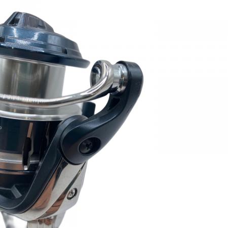 SHIMANO (シマノ) STRADIC スピニングリール SW6000HG 04246