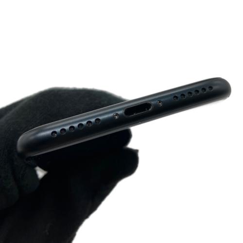 Apple (アップル) iPhone SE(第3世代) MMYF3J/A