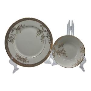 Wedgwood (ウェッジウッド) プレート ヴェラ・ウォン・ヴェラレースゴールド