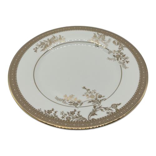 Wedgwood (ウェッジウッド) プレート ヴェラ・ウォン・ヴェラレースゴールド