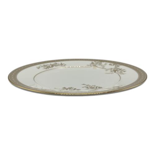 Wedgwood (ウェッジウッド) プレート ヴェラ・ウォン・ヴェラレースゴールド