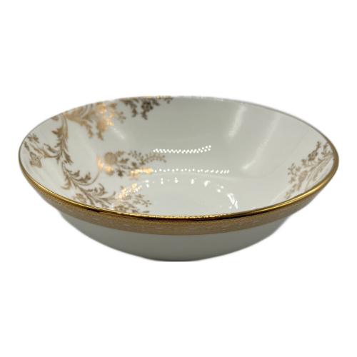Wedgwood (ウェッジウッド) プレート ヴェラ・ウォン・ヴェラレースゴールド