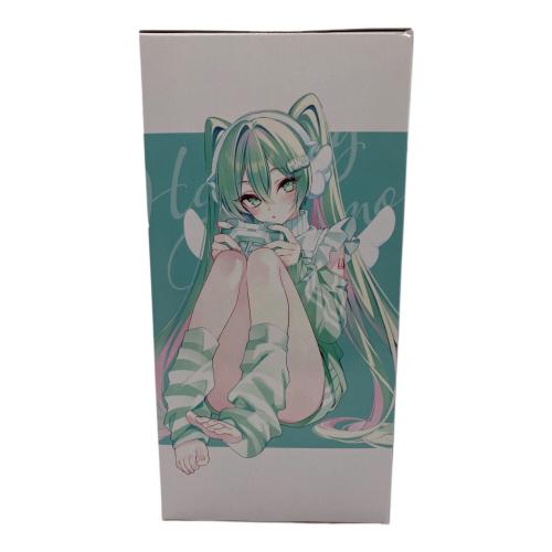 BANDAI（バンダイ）初音ミク Holiday Memories-ゲーム-　フィギュア　未開封品