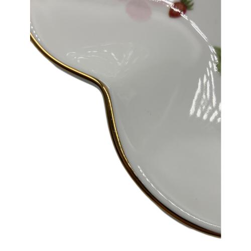 Wedgwood (ウェッジウッド) ペタルトレー ワイルドストロベリー