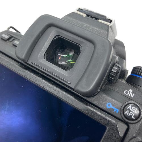 OLYMPUS (オリンパス) デジタル一眼レフカメラ・ダブルズームキット E-620