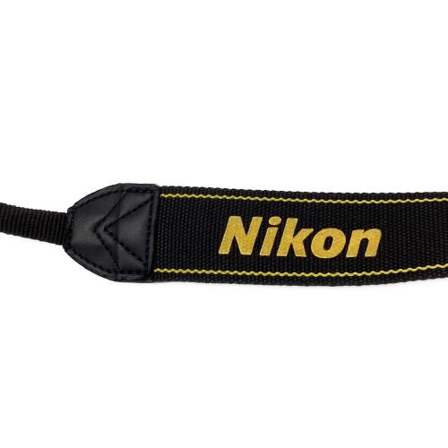 Nikon (ニコン) デジタル一眼レフカメラ D3400 レンズAF-S DX NIKKOR 35mm f/1.8G